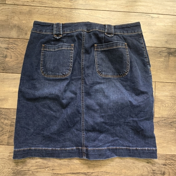 Talbot's womens 12p Blue Button Skirt - Picture 2 of 9